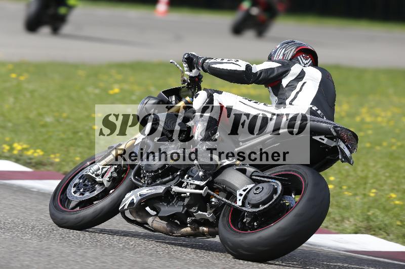 /53 16.09.2025 Track Day Domi Aegerter ADR/Gruppe gelb/67